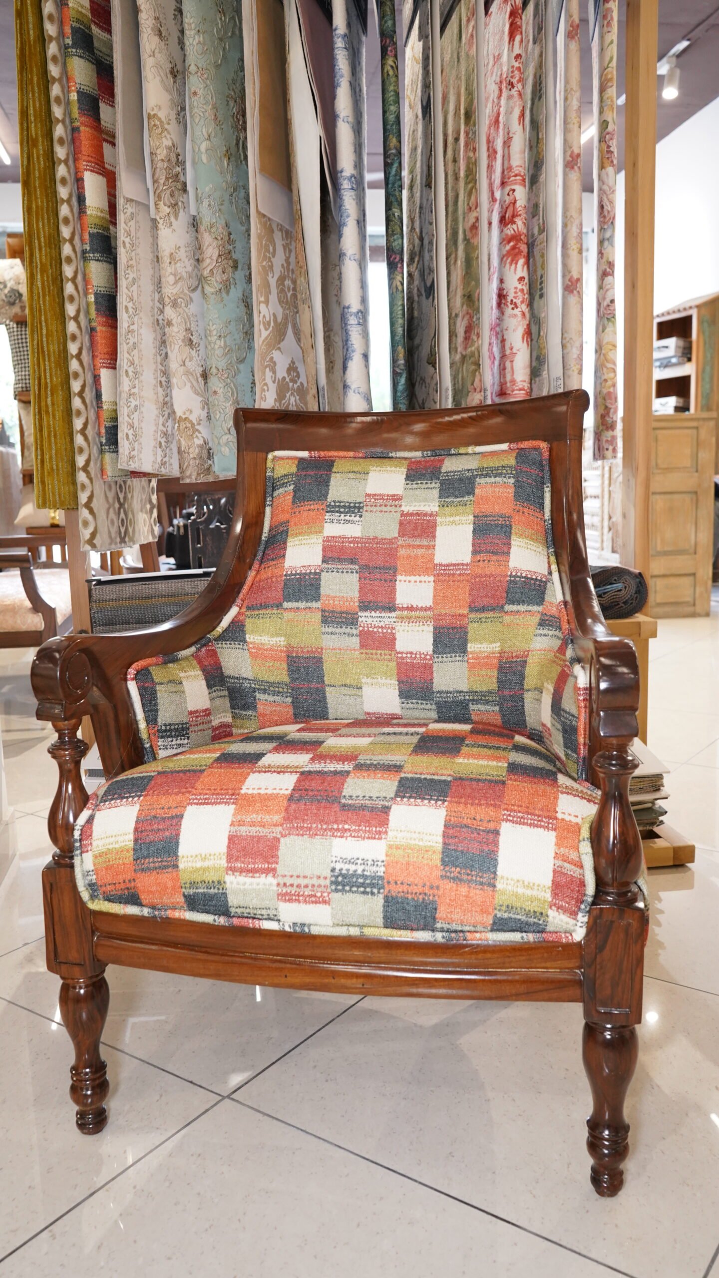 Teak Wood Chair for Royal Look (TM-CH-002) - Image 3