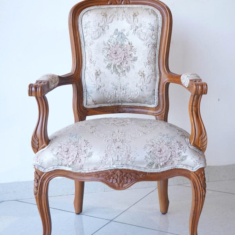 Teak Wood Chair for Royal Look (TM-CH-005)