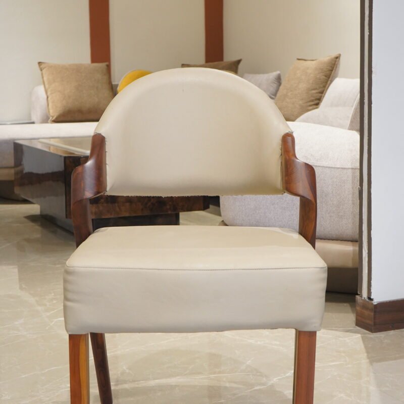 Teak Wood Chair for Luxury Look (TM-CH-0010)